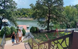 Slika dana: ZABRANJENO ZA GOSTE „JEZERA“