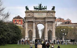 Slika dana: MILANO, PARK „SEMPIONE” I TRIJUMFALNA KAPIJA