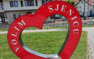 Slika dana: VOLIM SJENICU